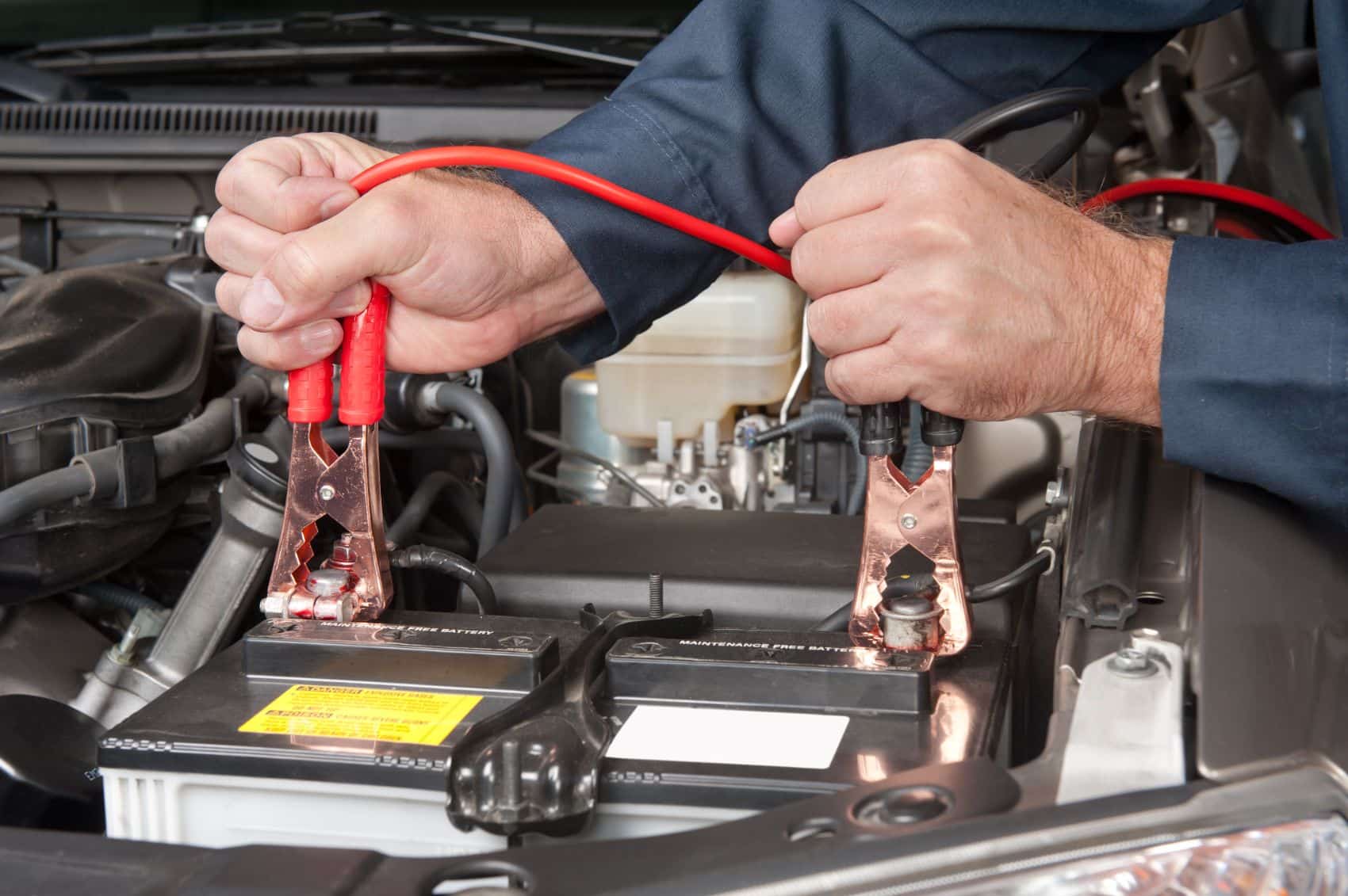 Know everything about the replacement of car battery