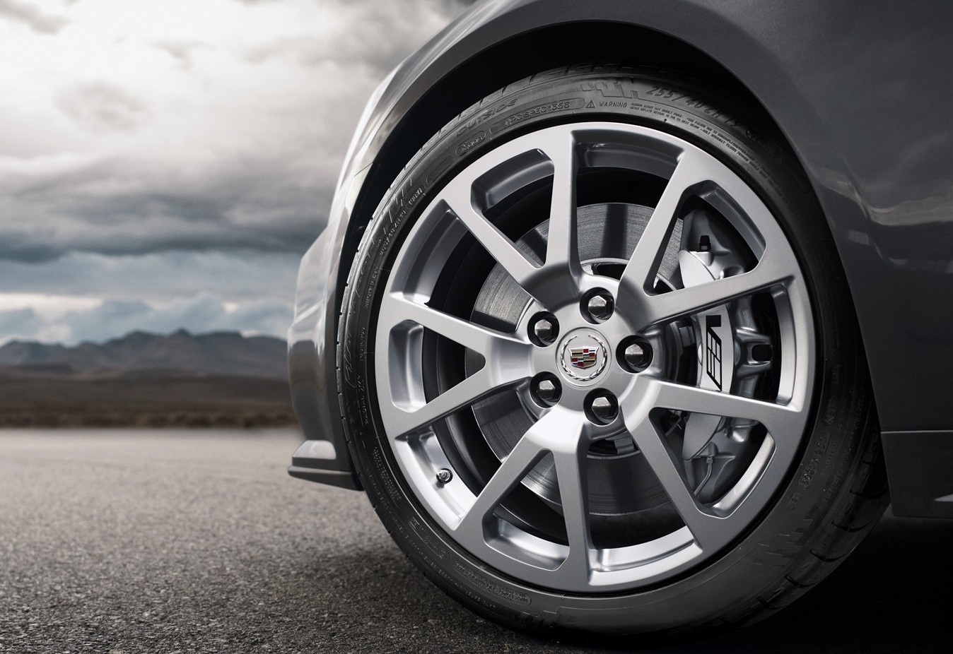 Purchase tyres from the best sources to enjoy a smooth and safe ride